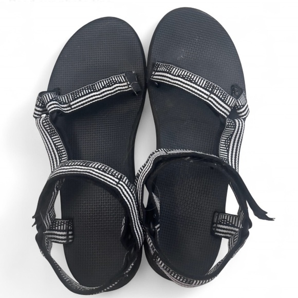 Teva Black and White Striped Women's Sandals US 10 - Picture 1 of 4